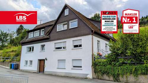 Foto - Haus zum Kaufen in Bestwig 249.000,00 € 218.87 m²