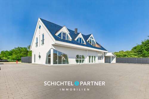 Foto - Grundstück in Achim 1.374.500,00 € 2443 m²