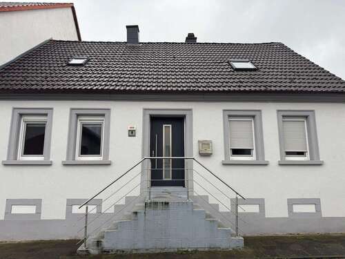 Foto - Haus zum Mieten in Ramstein-Miesenbach 1.650,00 € 130 m²
