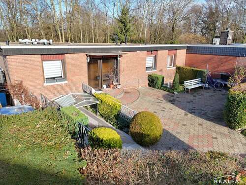 Foto - Haus zum Kaufen in Neuss 590.000,00 € 316 m²