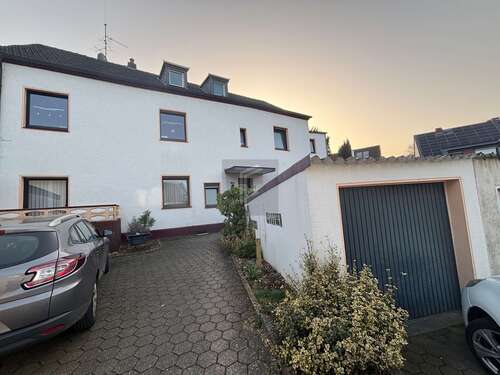 Foto - Haus zum Kaufen in Bochum 590.000,00 € 330 m²