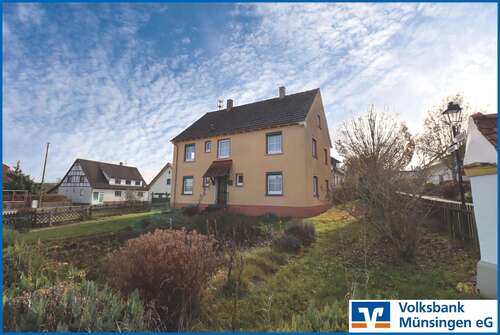 Foto - Haus zum Kaufen in Hayingen 250.000,00 € 145 m²