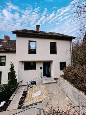 Foto - Haus zum Kaufen in Niederstetten 359.000,00 € 130 m²