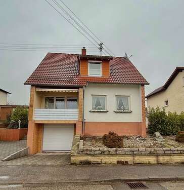 Foto - Haus zum Kaufen in Aglasterhausen 345.000,00 € 112 m²