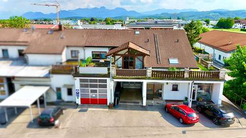 Foto - Haus zum Kaufen in Bruckmühl 1.270.000,00 € 211 m²