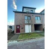 Wohnung zum Mieten in Oldenburg 1.495,00 € 119.37 m²