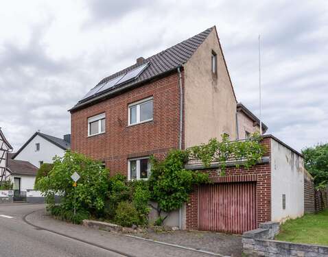 Foto - Haus zum Kaufen in Grafschaft-Oeverich 420.000,00 € 193 m²