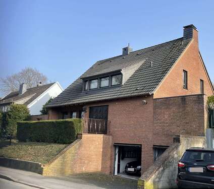 Foto - Haus zum Kaufen in Wülfrath 590.000,00 € 200 m²