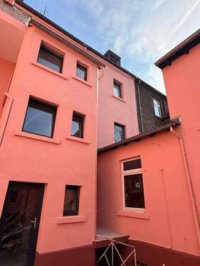 Foto - Haus zum Kaufen in Duisburg 420.000,00 € 318 m²