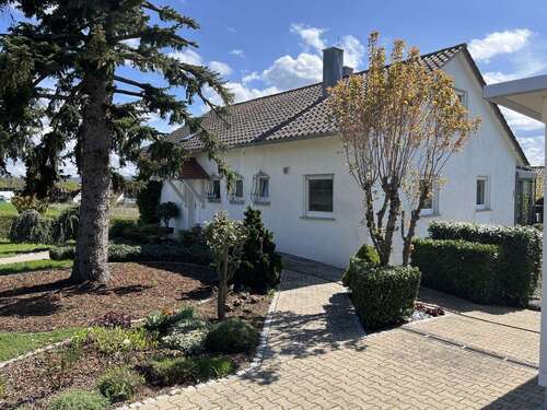 Foto - Haus zum Kaufen in Langenbrettach Langenbeutingen 659.000,00 € 120 m²