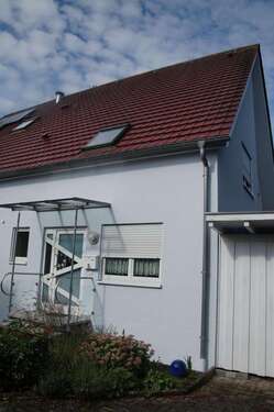 Foto - Haus zum Kaufen in Weisendorf 499.000,00 € 103.4 m²
