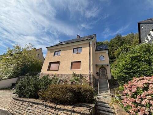 Foto - Haus zum Kaufen in Hagen Hohenlimburg 395.000,00 € 274.59 m²
