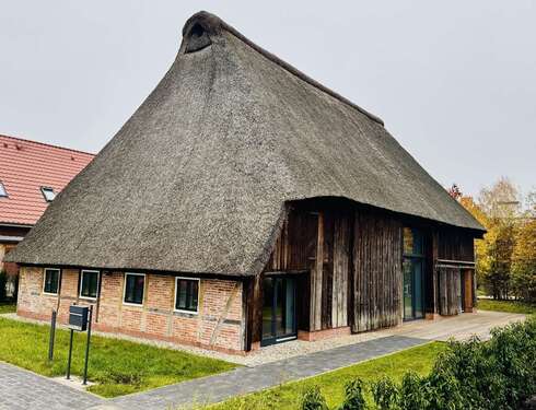 Foto - Haus zum Mieten in Hollern 2.540,00 € 170 m²