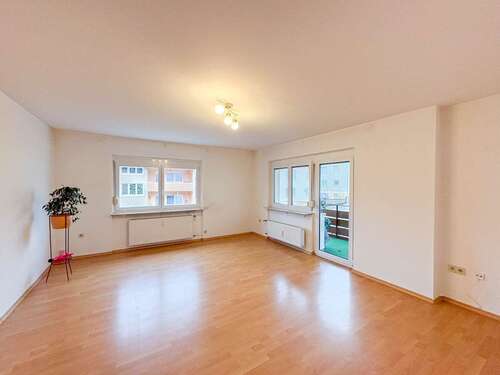 Foto - Wohnung zum Mieten in Ispringen 604,00 € 66.4 m²
