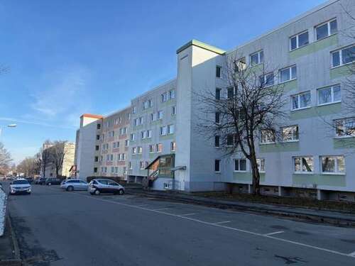 Foto - Wohnung zum Mieten in Zwickau 353,00 € 50.44 m²