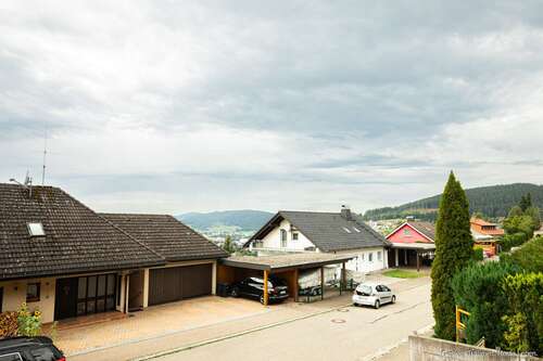 Foto - Wohnung zum Mieten in Titisee-Neustadt 725,00 € 70 m²