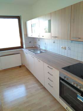 Foto - Wohnung zum Mieten in Saaldorf-Surheim 750,00 € 75 m²