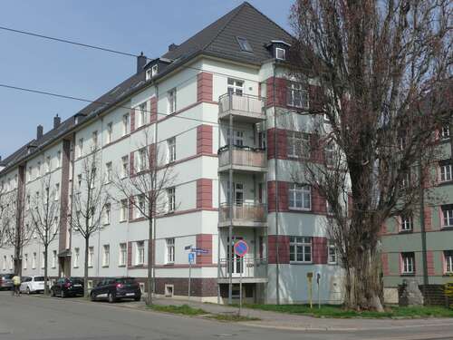 Foto - Wohnung zum Mieten in Zwickau 650,00 € 104.65 m²