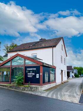 Foto - Haus zum Kaufen in Coburg 288.500,00 € 229 m²