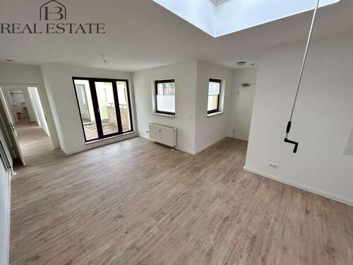 Foto - Wohnung zum Mieten in Magdeburg 720,00 € 80.11 m²