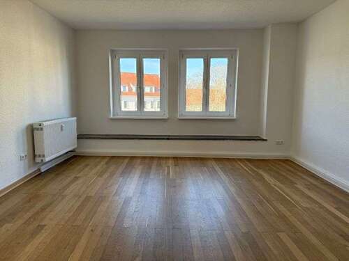 Foto - Wohnung zum Mieten in Dessau-Roßlau 599,00 € 78.14 m²