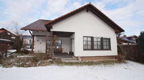 Foto - Haus zum Kaufen in Hunderdorf 389.000,00 € 162.47 m²