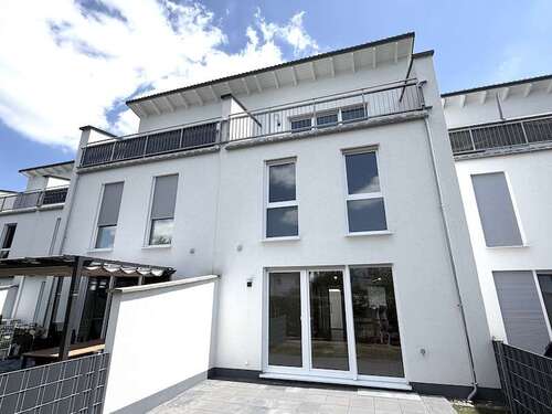 Foto - Haus zum Mieten in Groß-Gerau Dornheim 1.920,00 € 142 m²