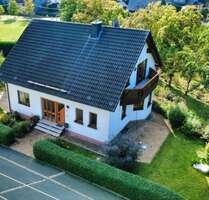 Haus zum Kaufen in Bad Lobenstein 298.000,00 € 146 m²