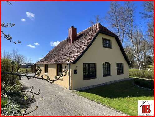 Foto - Haus zum Kaufen in Butjadingen 249.000,00 € 137.53 m²