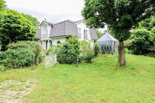 Foto - Haus zum Kaufen in Stockelsdorf 890.000,00 € 200 m²