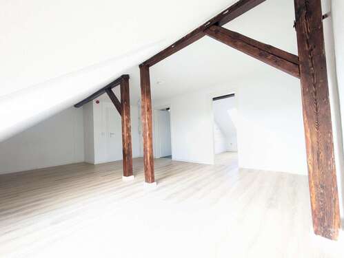 Foto - Wohnung zum Mieten in Halle 320,00 € 38.5 m²