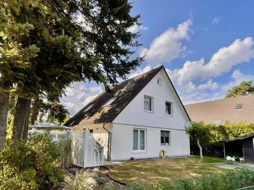 Foto - Haus zum Kaufen in Hoppegarten-Waldesruh 650.000,00 € 110 m²
