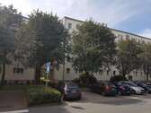 Wohnung zum Mieten in Hermsdorf 350,00 € 58.92 m²