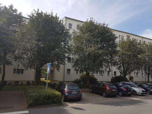 Foto - Wohnung zum Mieten in Hermsdorf 350,00 € 58.92 m²