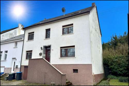 Foto - Haus zum Kaufen in Wadgassen Hostenbach 228.000,00 € 230 m²
