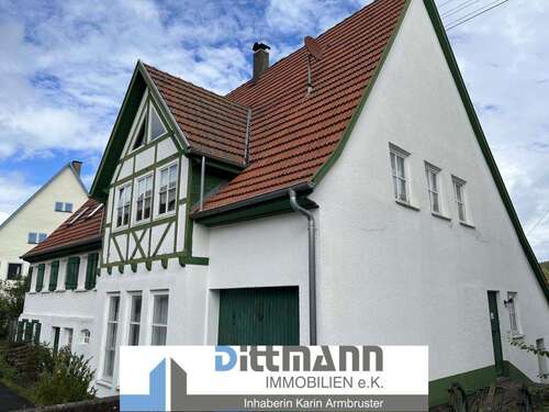 Foto - Haus zum Kaufen in Meßstetten 255.000,00 € 261 m²