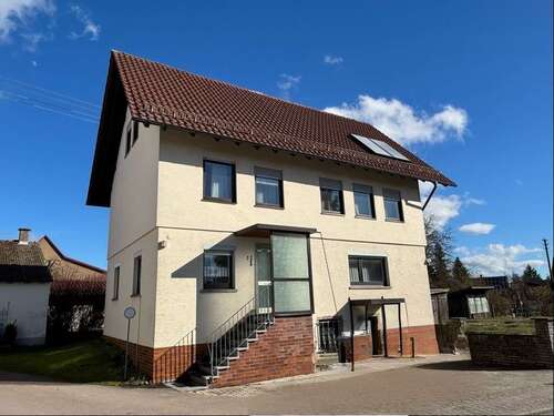 Foto - Haus zum Kaufen in Bühlerzell 259.000,00 € 149 m²