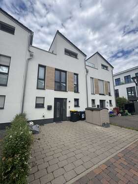 Foto - Haus zum Kaufen in Seelze 669.000,00 € 191 m²