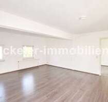 Wohnung zum Mieten in Halle 500,00 € 71 m²