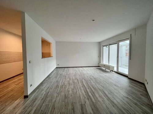 Foto - Wohnung zum Mieten in Markkleeberg 899,00 € 75.86 m²
