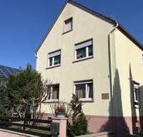 Haus zum Kaufen in Lingenfeld 429.000,00 € 176 m²