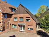 Haus zum Kaufen in Neuenhaus 189.000,00 € 144.54 m²