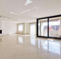 Wohnung zum Mieten in Düsseldorf Benrath 1.985,00 € 128 m² Wohnung zum Mieten in Düsseldorf Benrath 1.985,00 € 128 m²