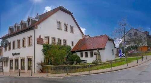 Foto - Wohnung zum Mieten in Ebelsbach 680,00 € 106 m²