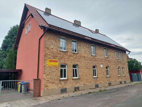 Foto - Haus zum Kaufen in Salzatal OT Beesenstedt 249.000,00 € 240 m²