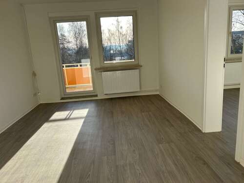 Foto - Wohnung zum Mieten in Lichtenstein 250,91 € 45.62 m²