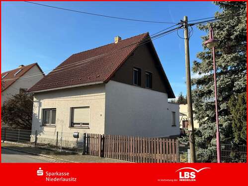 Foto - Haus zum Kaufen in Lauchhammer 150.000,00 € 100 m²