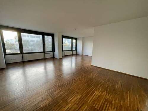 Foto - Wohnung zum Mieten in Frankfurt 923,00 € 67 m²