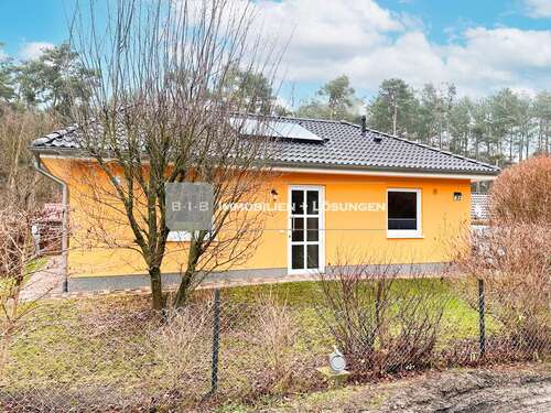 Foto - Haus zum Kaufen in Spreenhagen 189.000,00 € 77 m²