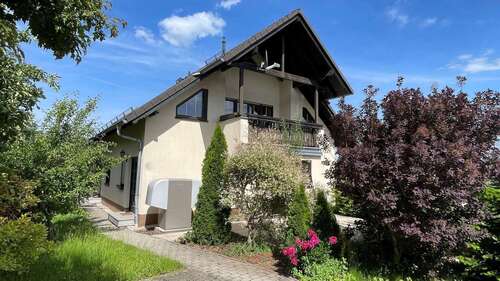 Foto - Haus zum Kaufen in Mülsen 438.000,00 € 186.13 m²
